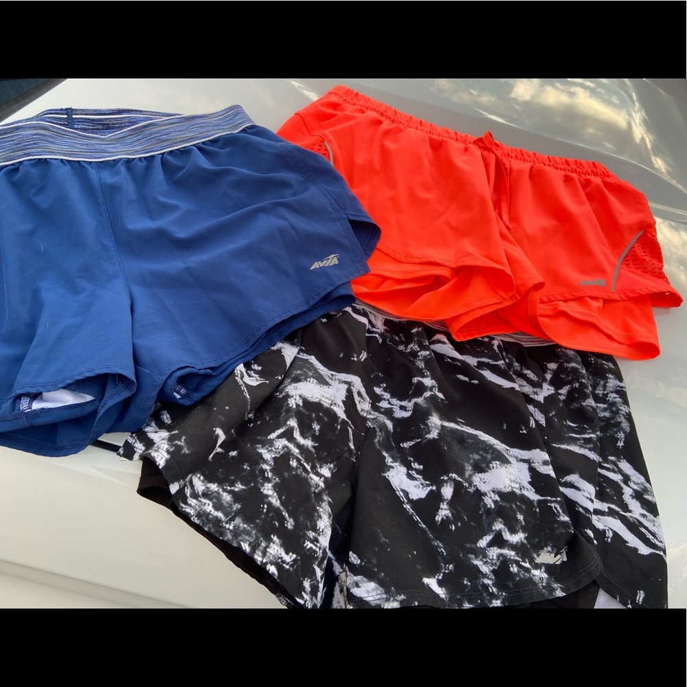 3 Pair Avia Women’s athletic shorts SZ Med